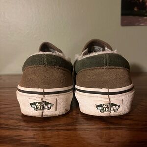 Vans Classic Slip On - Olive and Taupe Sherpa